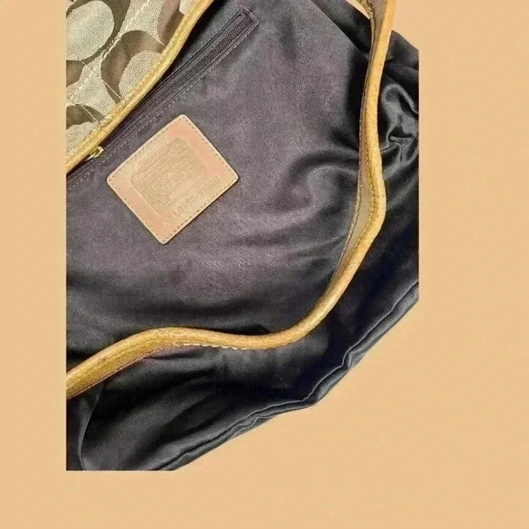 COACH Ergo shoulder Hobo in signature canvas tan/brown - Picture 8 of 14